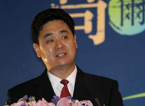 图文-第八届总经理联谊会 琼海市市委书记祝春荣