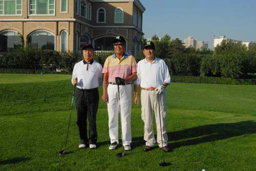 高尔夫频道 高尔夫图片 第四届周研… 正文   新浪体育讯 北京时间09