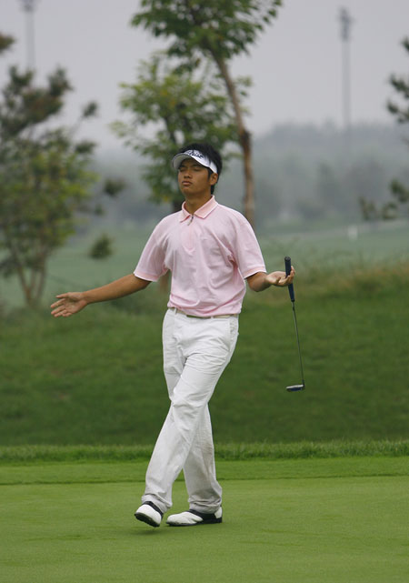 图文volvo中国青少年冠军赛叶剑威冠军丢了