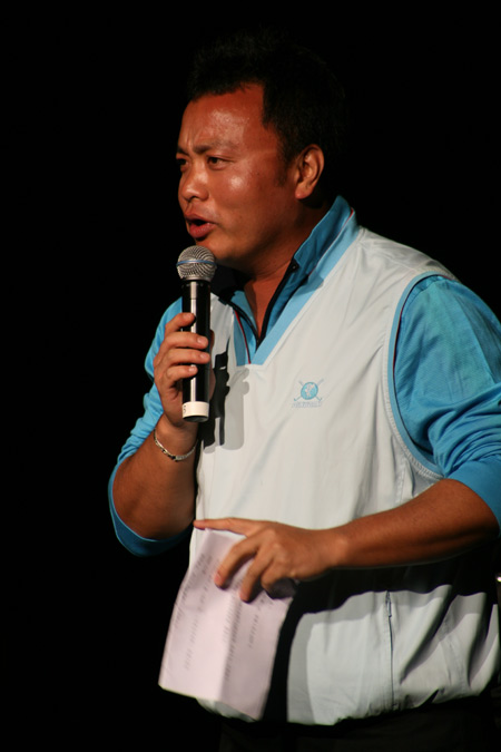 图文全明星年度总决赛颁奖沙桐客串现场主持