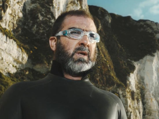 视频-坎通纳拍无厘头广告 经典立领彰显国王风范