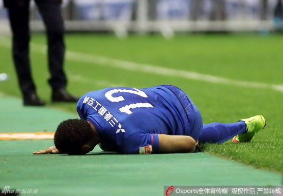 恩里克在与泰达比赛中受伤至今未愈