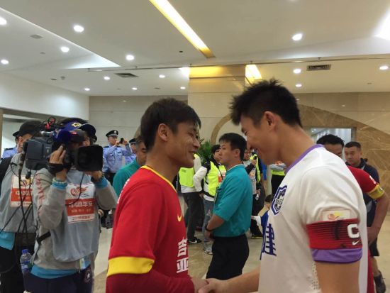 杜震宇