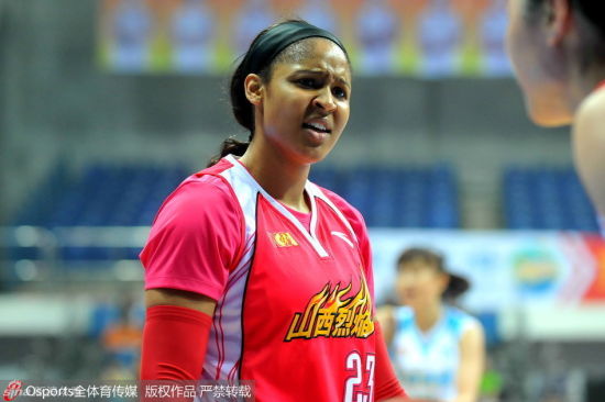 玛雅摩尔率队奏凯