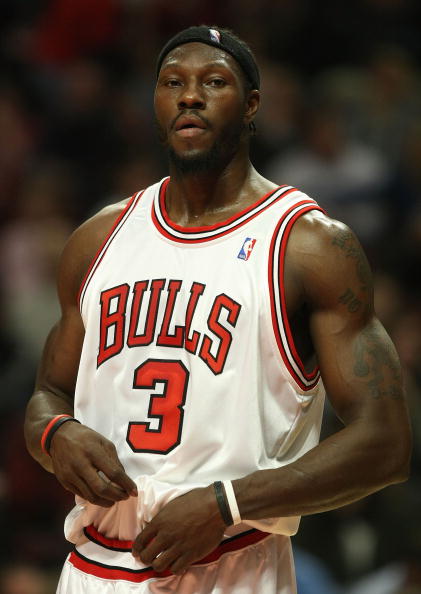 图文-[nba季前赛]雄鹿vs公牛 大本霸气十足