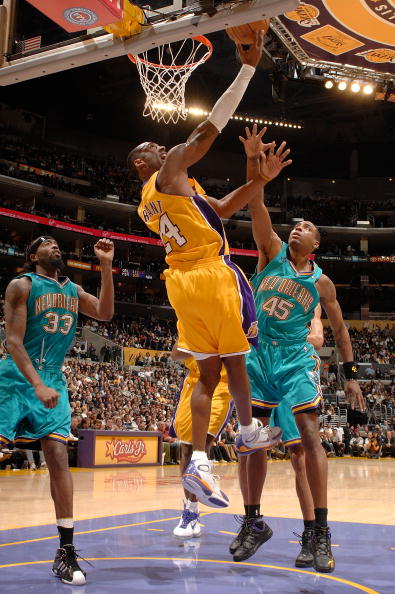 图文常规赛黄蜂118104湖人科比反身上篮