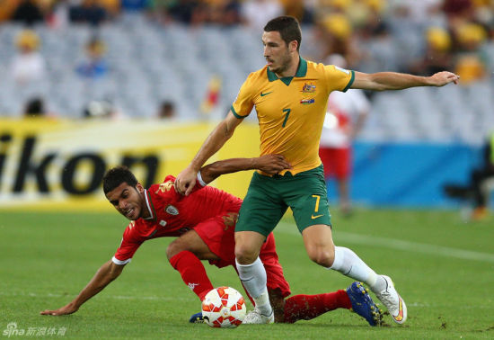 澳大利亚队半场3-0领先阿曼