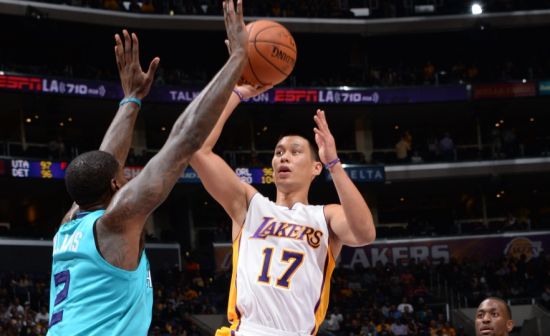 林书豪逐渐进入状态