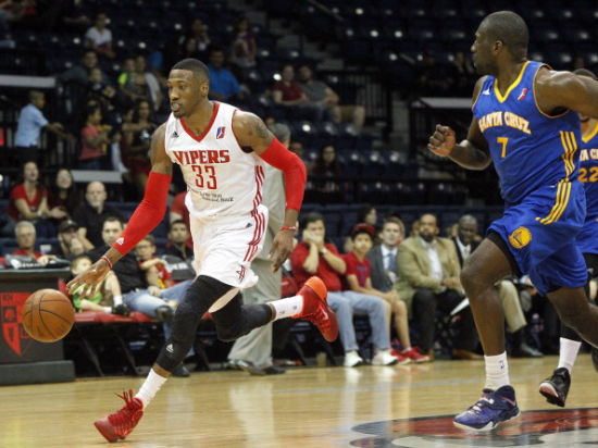 卡文顿加盟76人