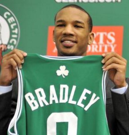 艾弗里-布拉德利