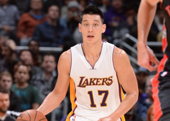 书豪加时赛的稳定帮助湖人保住胜果