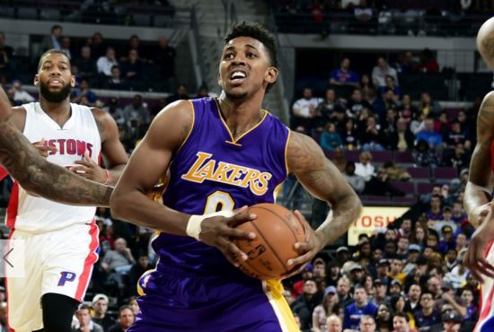 尼克杨成为湖人替补最猛火力点