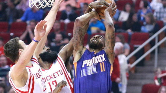 哈登在防守端比以往更加努力