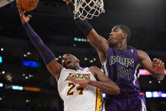 面对考神的国王，湖人能赢吗？