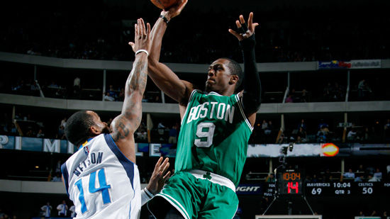 隆多与尼尔森互换东家