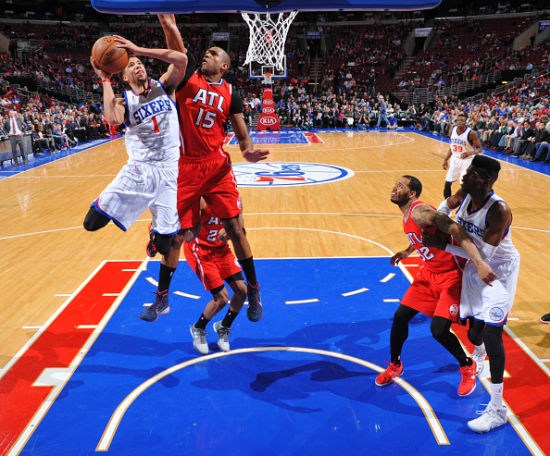 霍福德砍下生涯首个三双