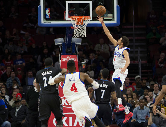 迈卡威拿下本赛季个人的第3个三双