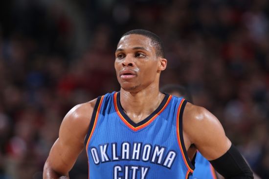 威少连续三场三双