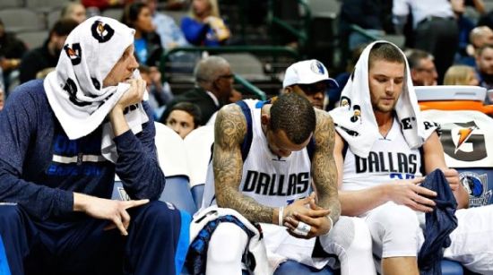 小牛遭遇本赛季最惨一败