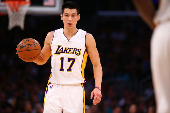 林书豪坦言在湖人承受了很大压力