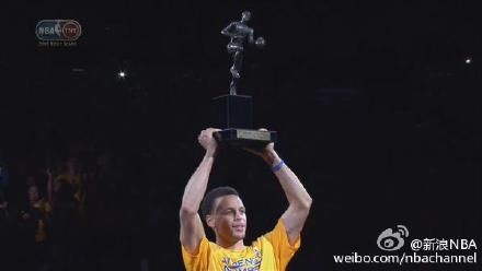 打败我的能去跳水队？