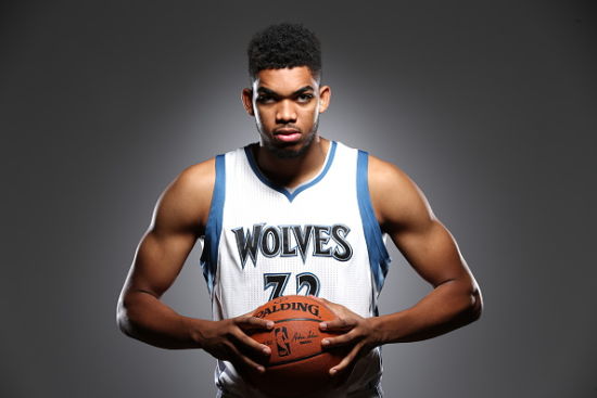 唐斯将穿32号战袍