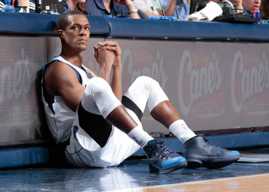 隆多1年合约加盟国王