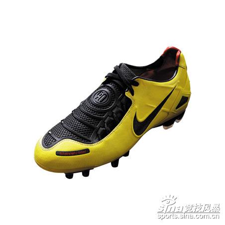 t90 laser是耐克最具创新性和技术含量的运动鞋之一.