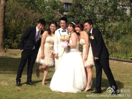 陈梦和曹臻是范瑛的伴娘