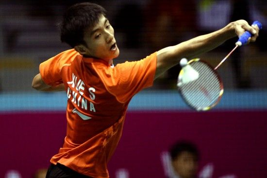 薛松在比赛中回球