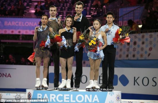 隋文静/韩聪摘铜