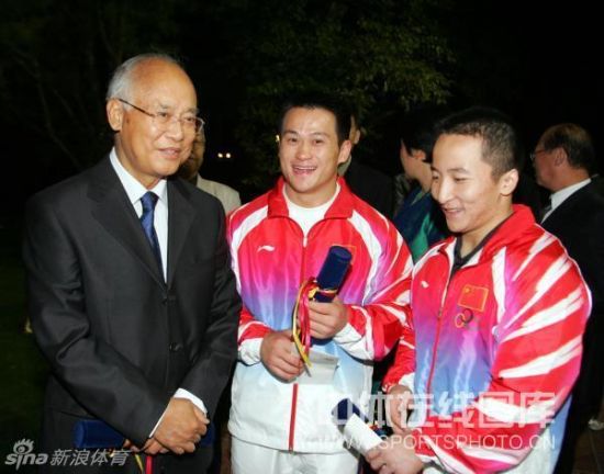 历史是事实写的--重登何振梁回应与袁伟民风波