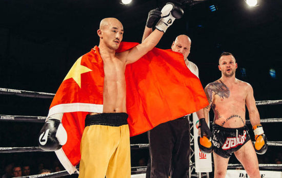 中国一龙“横扫”世界武林