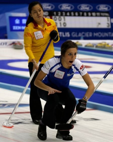 中美两队在比赛中