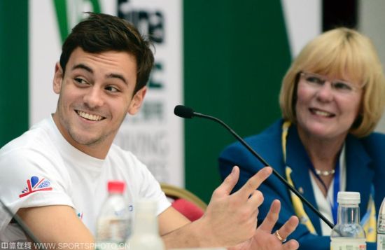 戴利对男女搭配很感兴趣