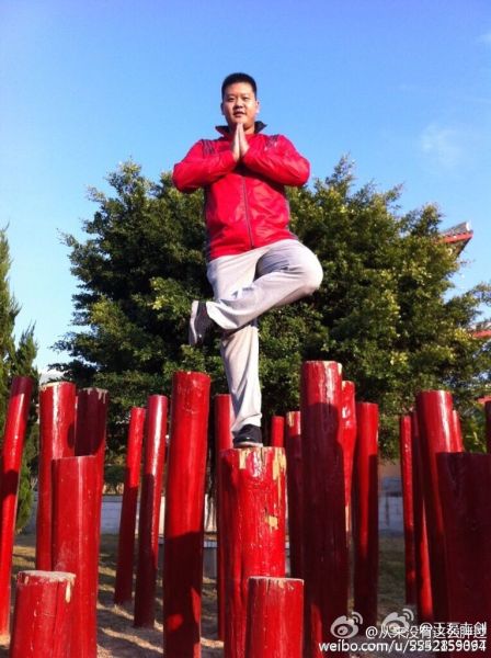 被爆殴打队员的前奥运重剑亚军王磊