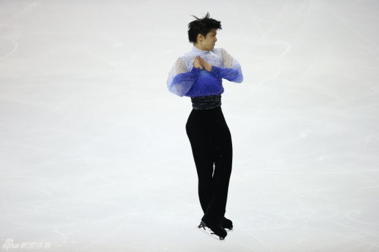 羽生结弦在比赛中