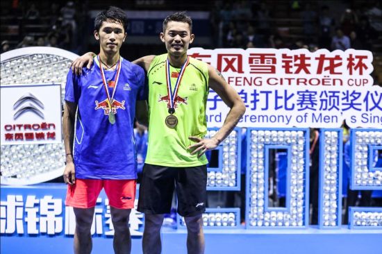林丹战胜田厚威男单夺冠