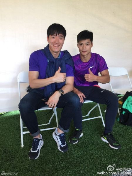 刘翔和苏炳添合影