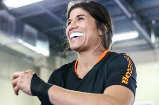 杰西卡-阿圭拉将在UFC190进行八角笼首秀