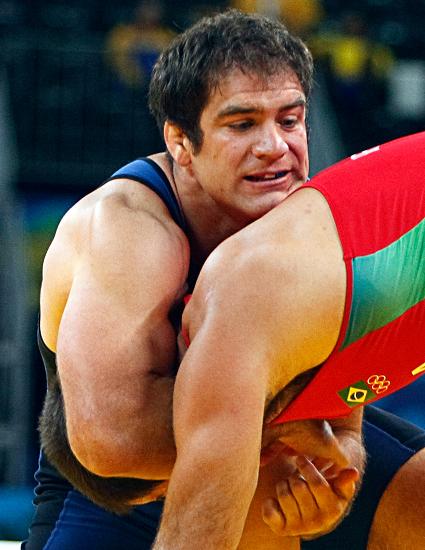 图文-泛美运动会男子古典式摔跤 96公斤级冠军