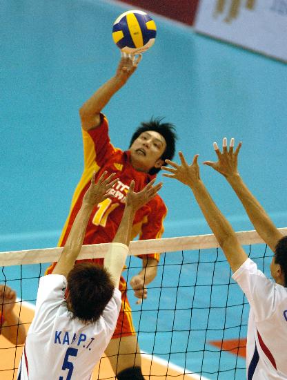 图文四强赛中国男排31中国台北于大伟扣球