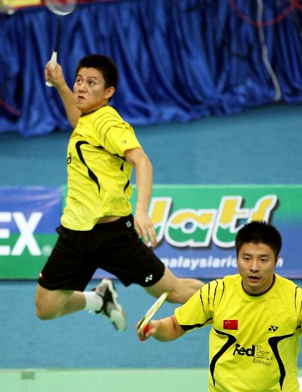 图文-羽毛球世锦赛谢中博/郭振东晋级 郭振东劈杀