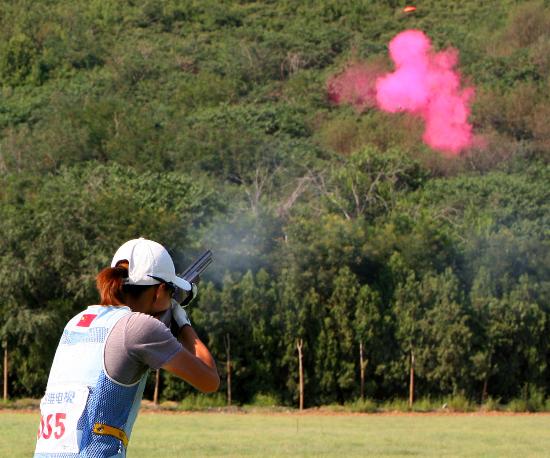 图文奥运射击选拔赛赛况女子双向飞碟赛况