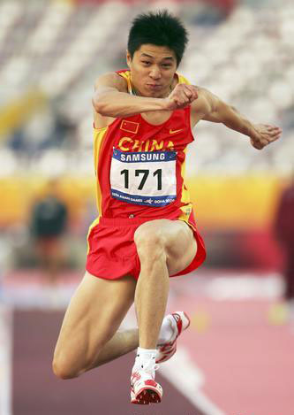 图文-世锦赛中国男子军团一览 男子三级跳李延熙