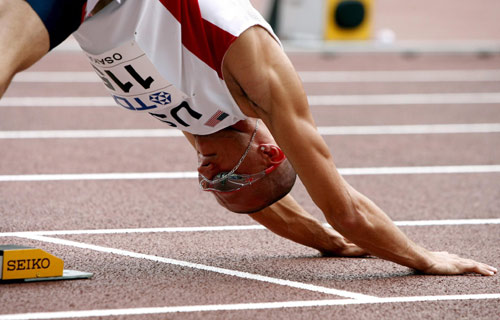 图文-世锦赛男子400米预赛 大牌的准备动作也不一般