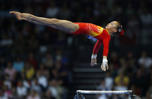 350的分获得冠军,美国选手柳金以16.