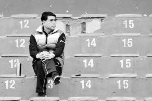 徐根宝观看小球员训练