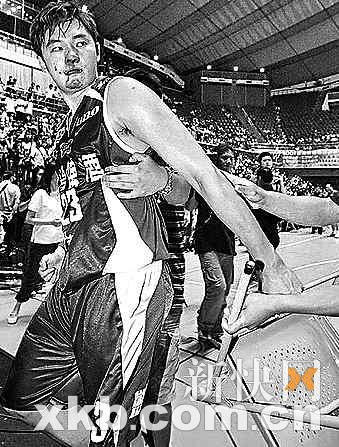 孟达为肘击埋大单