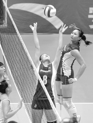 魏秋月与杨亚男的配合是昨晚天津队的亮点.